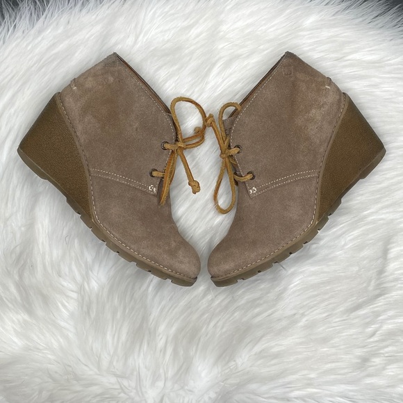 Sperry Top-Sider Tan Ankle Wedge Booties Size 6 - Picture 2 of 10